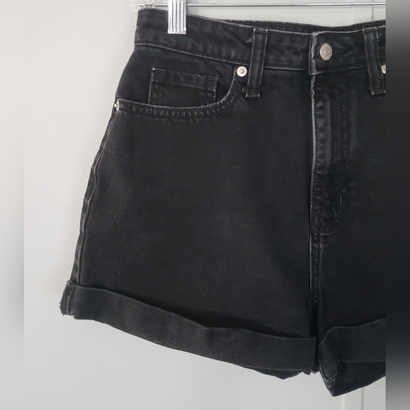 Wild Fable Black Highest Rise Mom Shorts - Picture 3 of 11